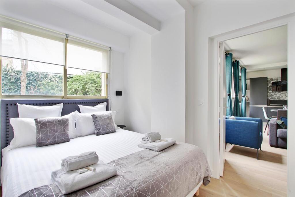 Trocadero/ Eiffel Tower - 3 Bedrooms- All New! Paris Ngoại thất bức ảnh